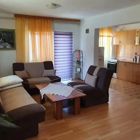 Apartmani Scit Апартаменты Scit